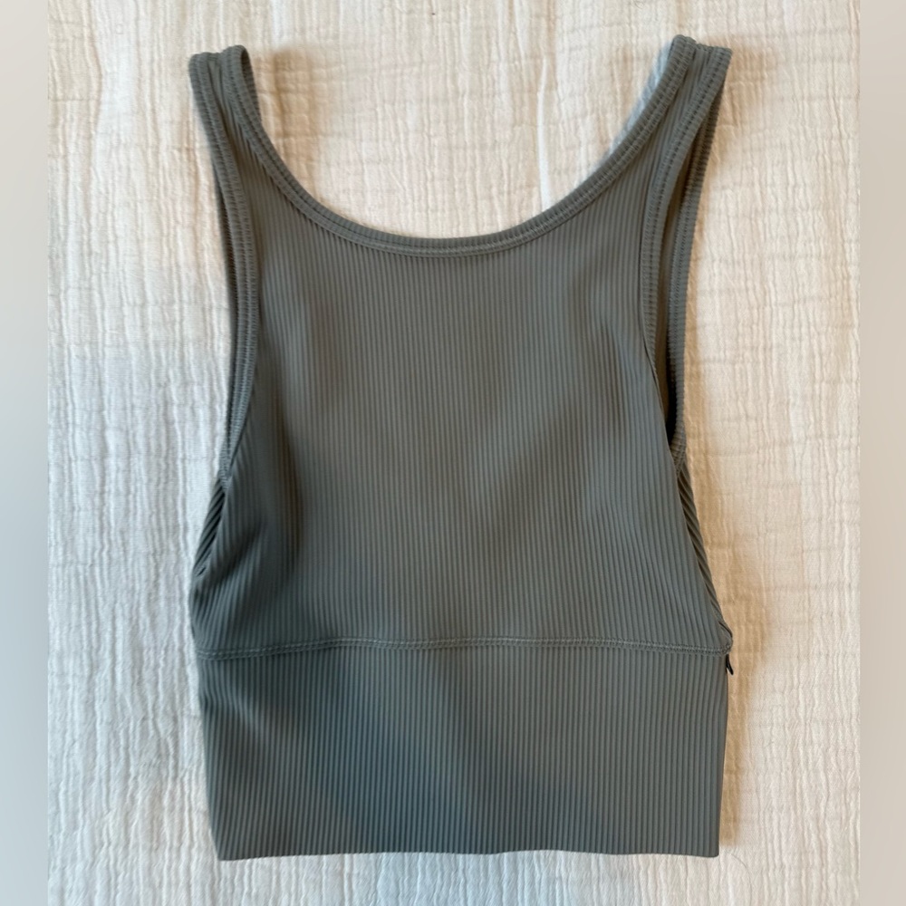 Lululemon Power Pivot Tank